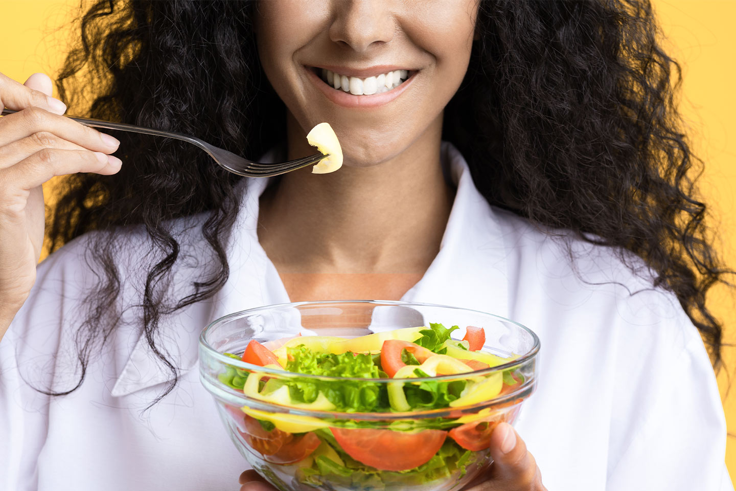 Vitaminas y Minerales Clave para una Sonrisa Radiante